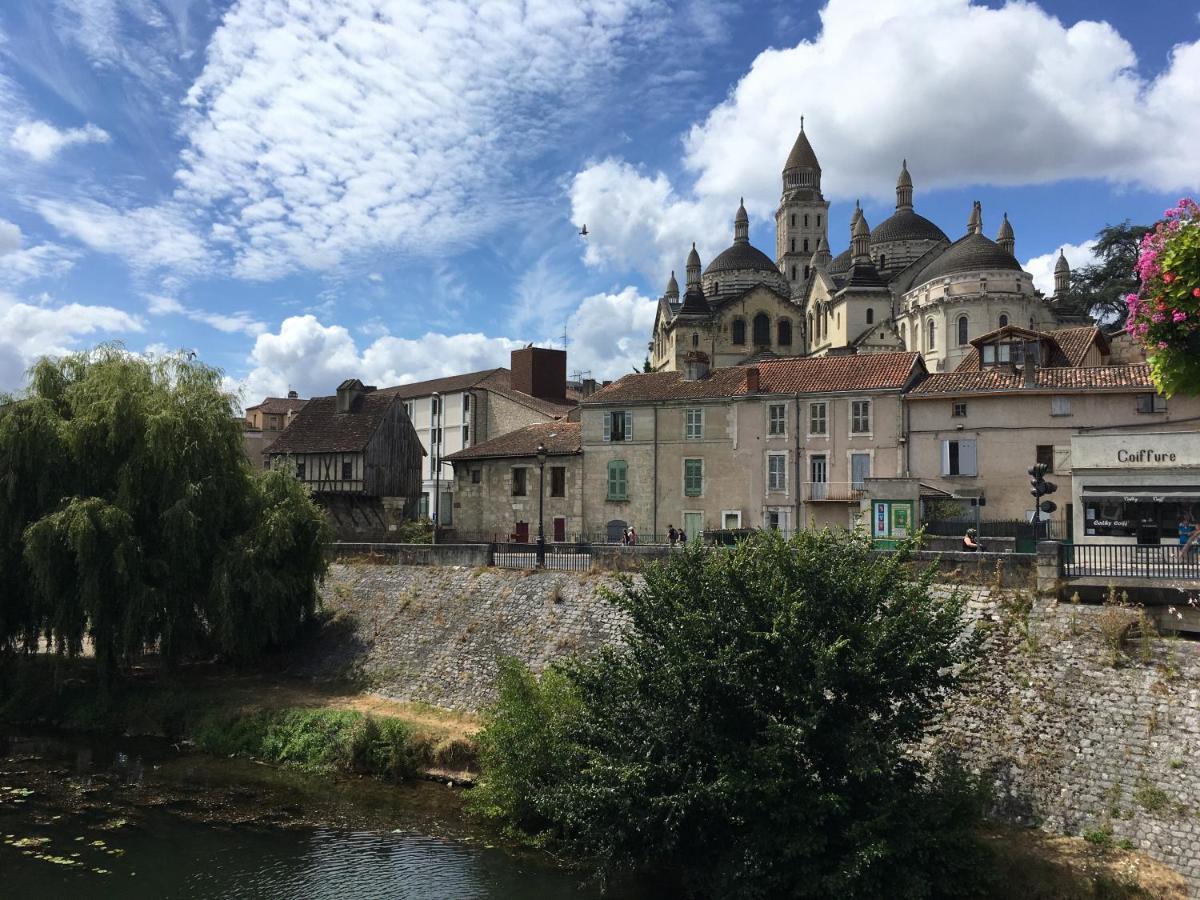 Appartamento Le cocon d'Angela - Périgueux - Parking privé Esterno foto